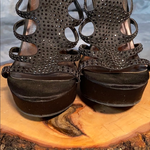 ❌ DONATED ❌ - 💚 3 for $12 💚 - XXI Heels - Picture 11 of 16